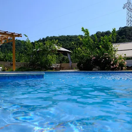 Vilă Dionyssos